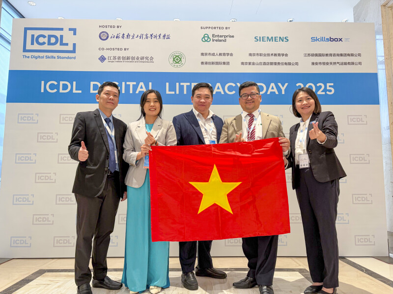 EMG Education lần thứ hai liên tiếp nhận giải ICDL Premier Partner