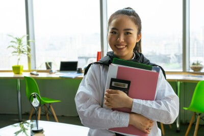 Bằng tiếng Anh C2 là gì? Tương đương với Level bao nhiêu của PEIC?