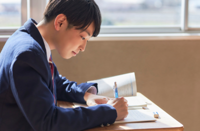 Thi PEIC trước kỳ thi THPT bao lâu là hợp lý?