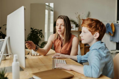 Phụ huynh có thể đồng hành cùng con học Tiếng Anh Tích hợp như thế nào?