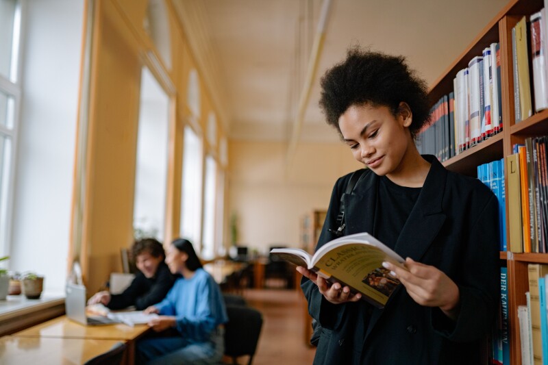 Có nên thi PTE Academic không? Đối tượng nào phù hợp thi PTE Academic?