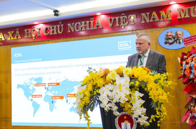 Năm học mới, TP.HCM tập trung chuyển đổi số và giảng dạy tin học quốc tế