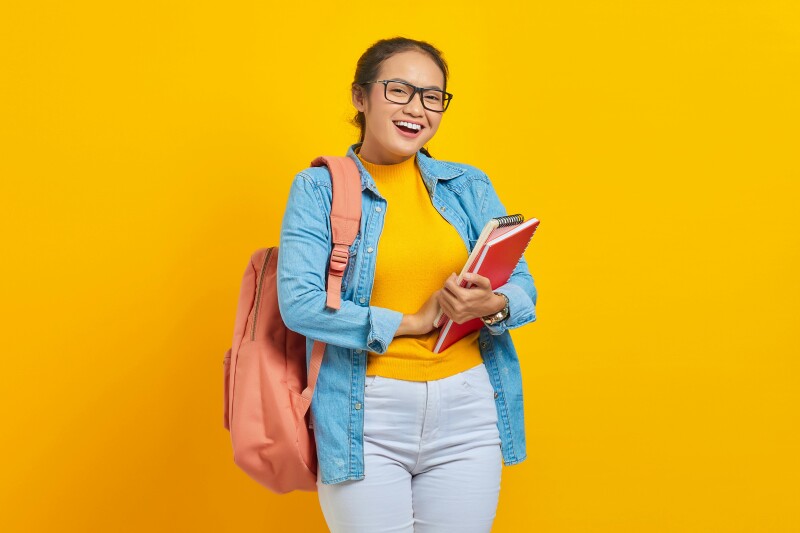 PEIC Level 1 là gì? Cấp độ này phù hợp với đối tượng nào?